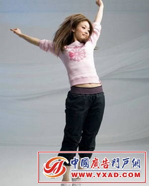 容祖儿代言Reebok 08新品